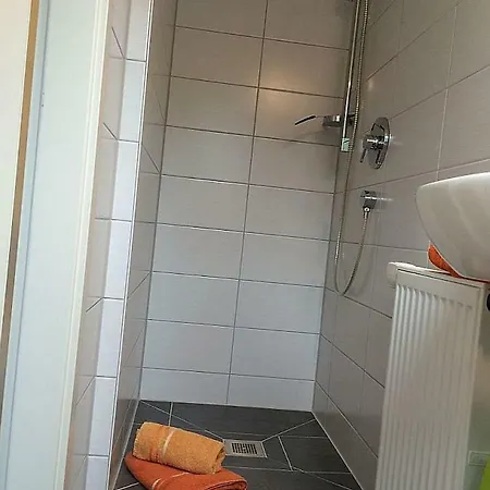 Gaestehaus Kaiser Lägenhet Ostfildern