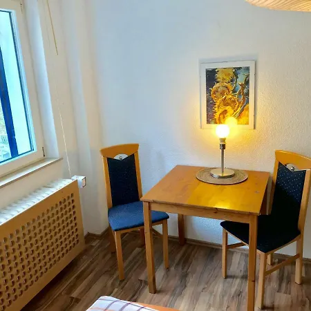 Gaestehaus Kaiser Lägenhet *